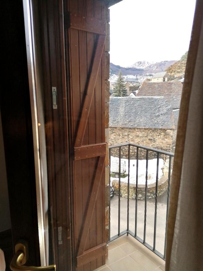NUEVO Apartamento con encanto en Sallent de Gállego recién reformado Extérieur photo